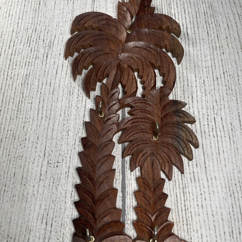 Wood‎ Carved Palm Tree Grouping Key Holder Wall Mount Decorative 5 Key Placement